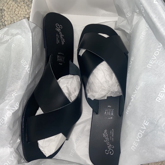 ✨HOST PICK✨NIB Seychelles Total Relaxation Sandals - Picture 3 of 5